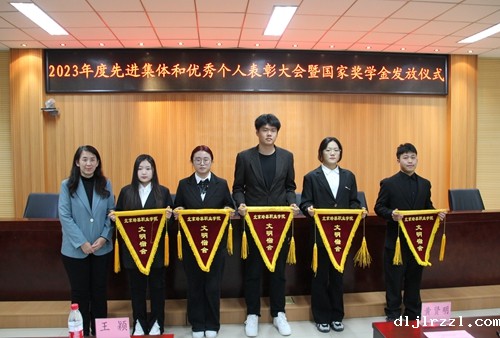 658bcfb86ff96.jpg IMG_9540(1).jpg