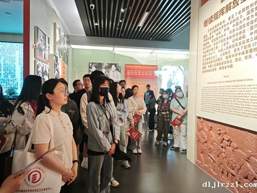 663c117c85203.jpg 图片4.jpg