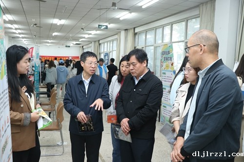 6717558dcbb1a.jpg IMG_2192(1).jpg