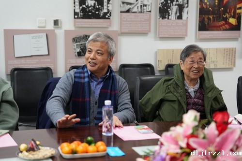 6742ddc076dc5.jpg DSC05355(1).jpg