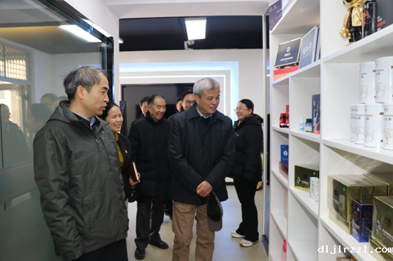 6770a01c3a1c5.png image.png