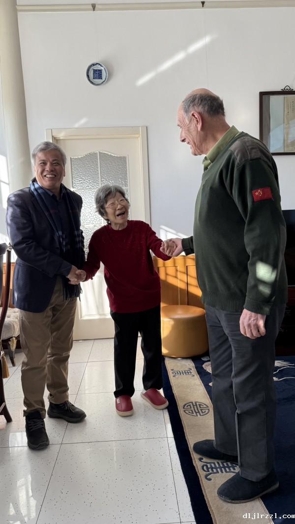 678ef884e8110.jpg 33.jpg