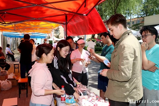 68357e5b7702d.jpg 图片14.jpg